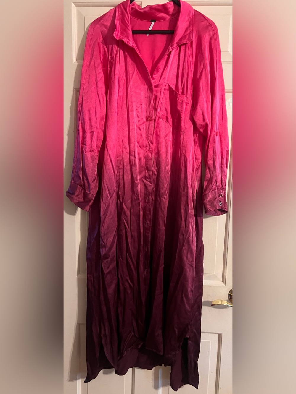 Young fabulous broke Satin Ombre Button-Front Sleeper Shirt Dress Fuchsia pink m - Picture 2 of 8
